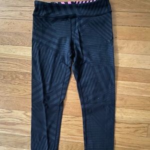 Ivivva by Lululemon Patterned Black Legging SIZE 12